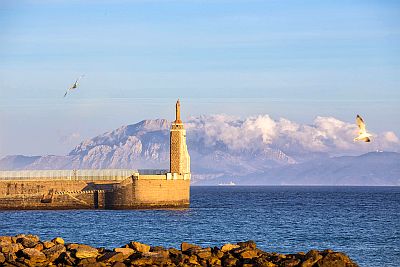 Pointe de Tarifa, côte marocaine et Jebel Moussa