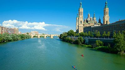 Saragosse, basilique et pont sur l'Èbre