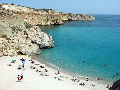 Plage Tsigrado, Milos