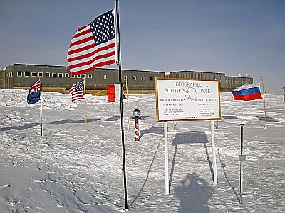 Pôle Sud (station Amundsen-Scott)